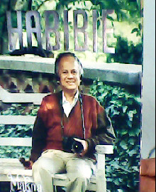 HABIBIE  MAKNA DIBALIK LENSA 